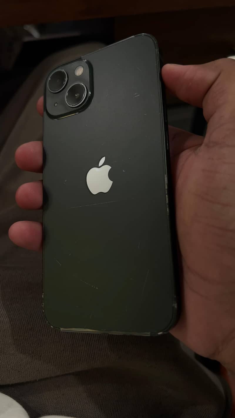 Apple iPhone 13 3