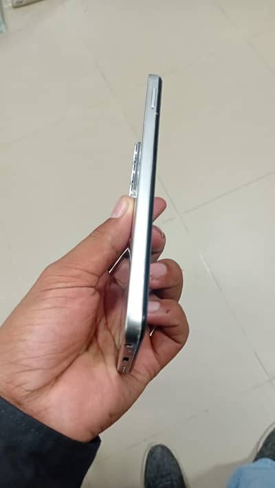 Infinix hot 60i