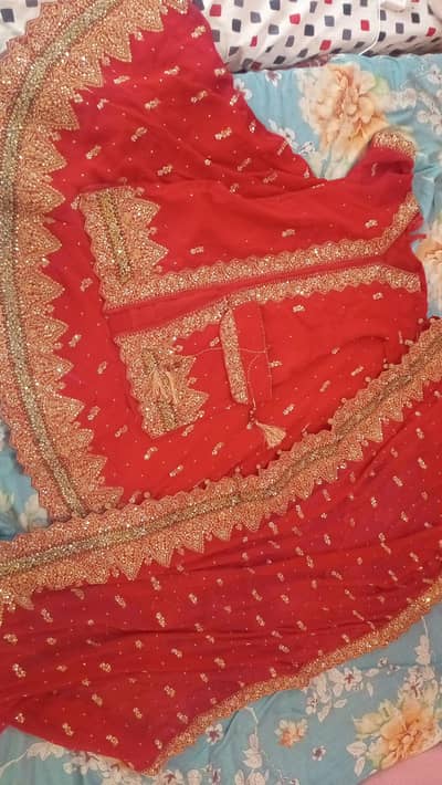 bridal lehnga and maxi preloved