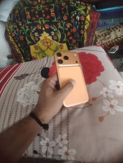 iphone XR non pta convert in 17 pro max 64gb  all ok