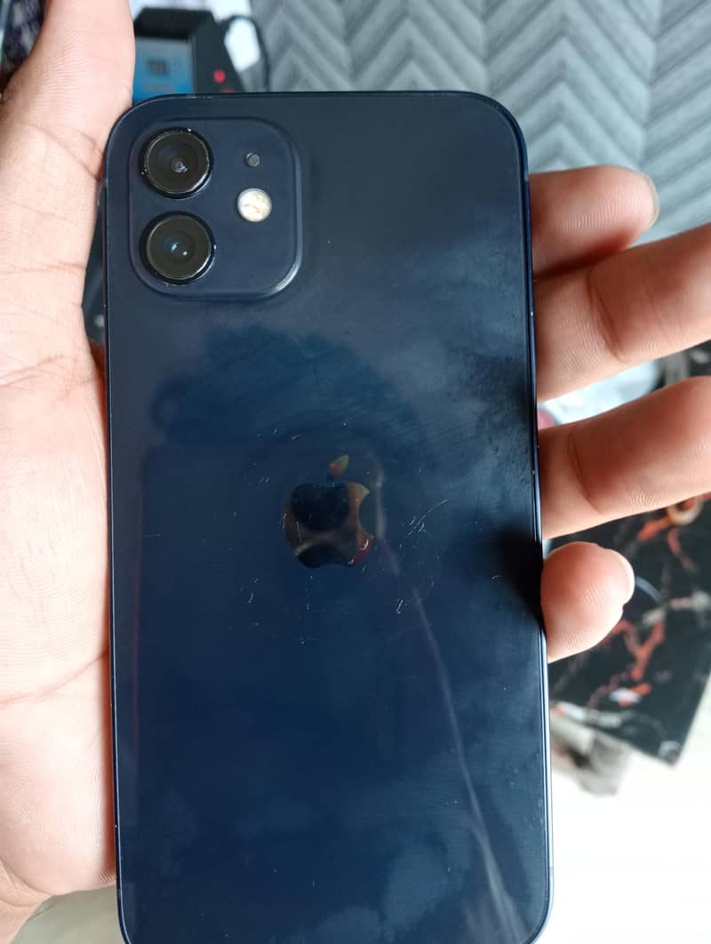 Apple iPhone 12 0