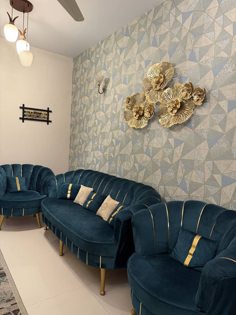 Sofa set 0