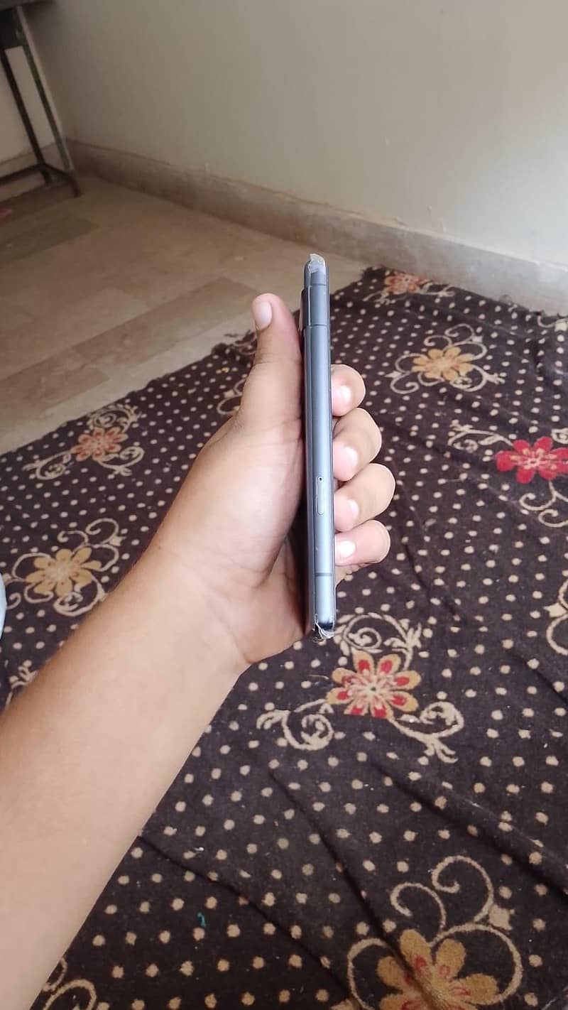 Google Pixel 7a 1
