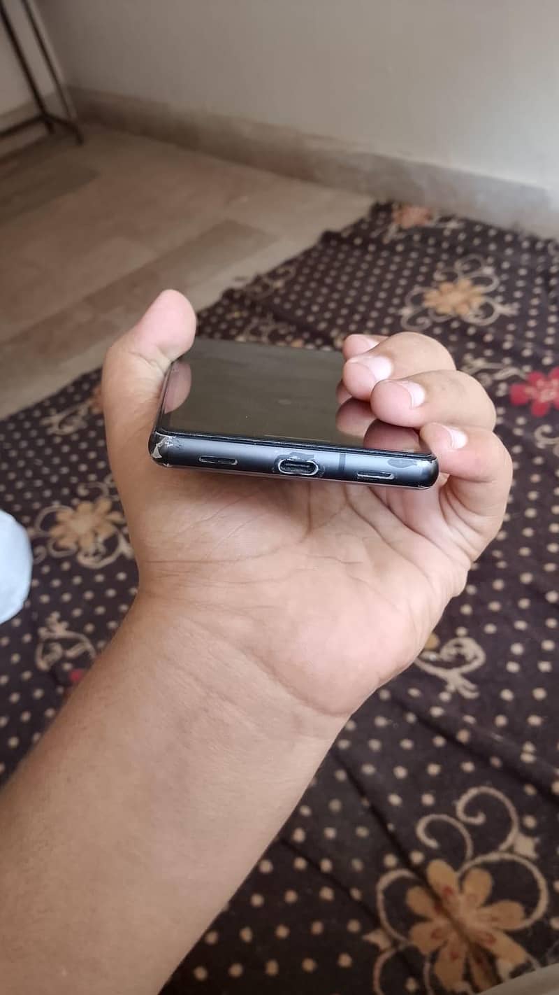 Google Pixel 7a 4