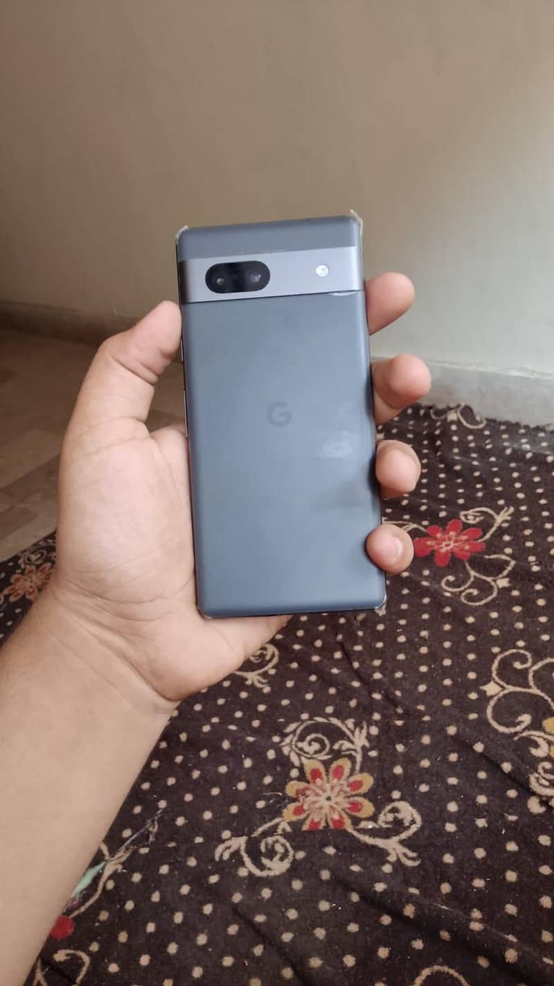 Google Pixel 7a 5