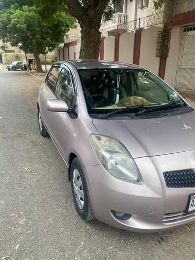 Toyota Vitz 2007