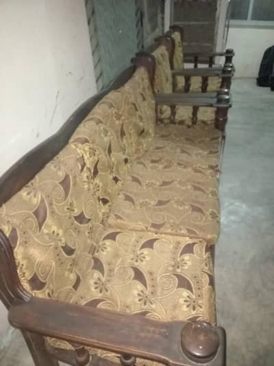 Sofa set