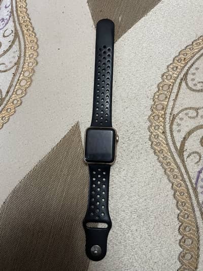 Apple series 3 watch