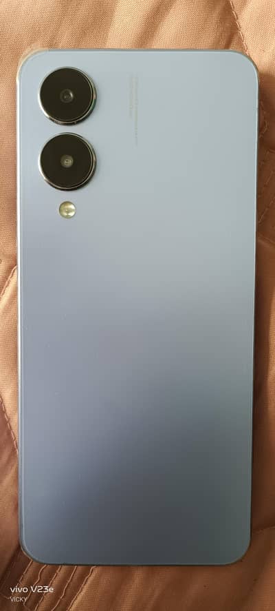 Vivo Y17s