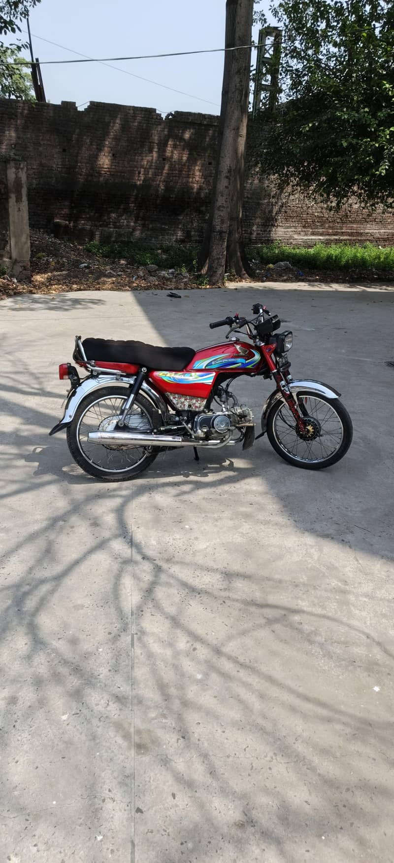 Honda CD70 0