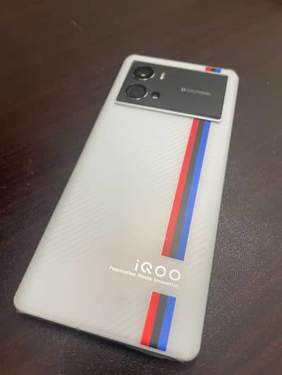 Vivo iQOO 9 Pro 5g official pta with cooling fan