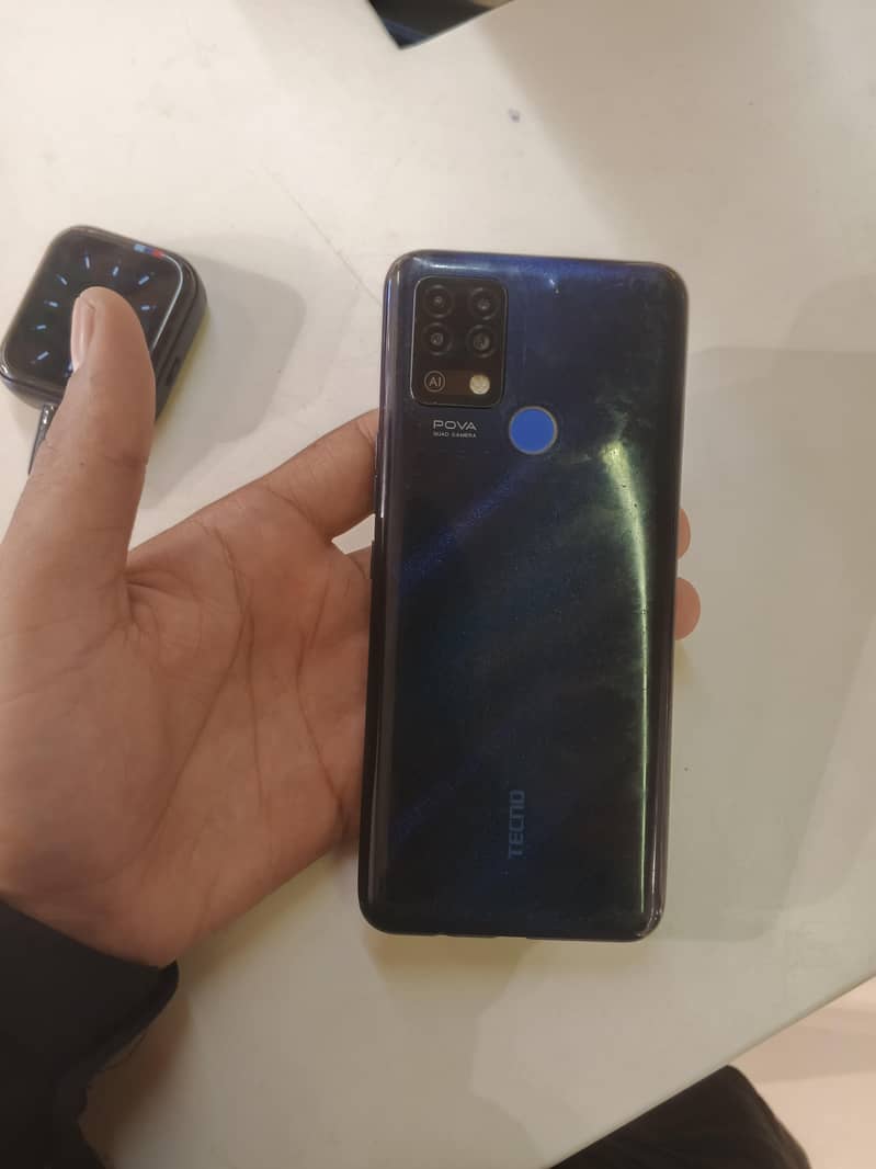 Tecno Pova 8