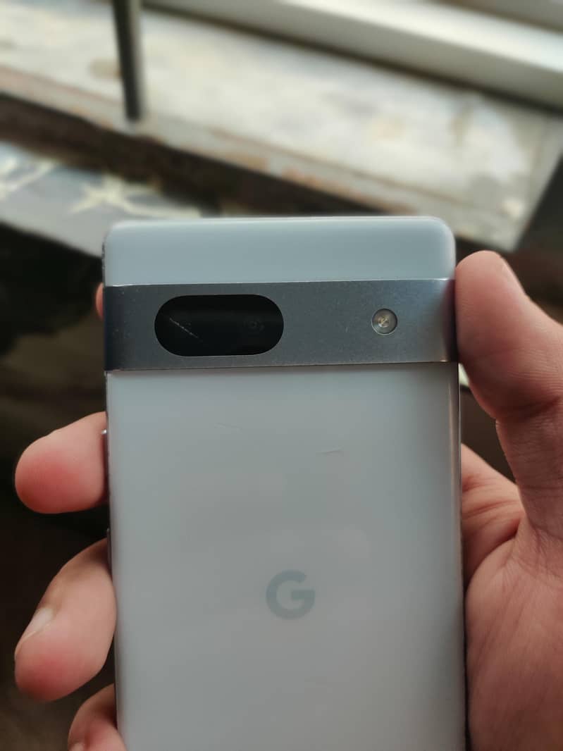 Google Pixel 7a 1