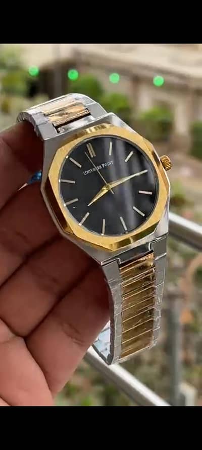 Universal Point Steel Chain Watch – Premium Men’s Watch
