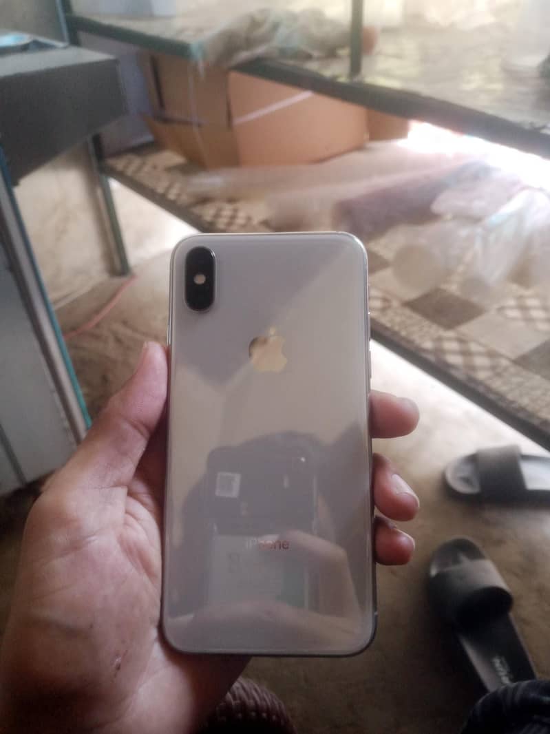 Apple iPhone X 0