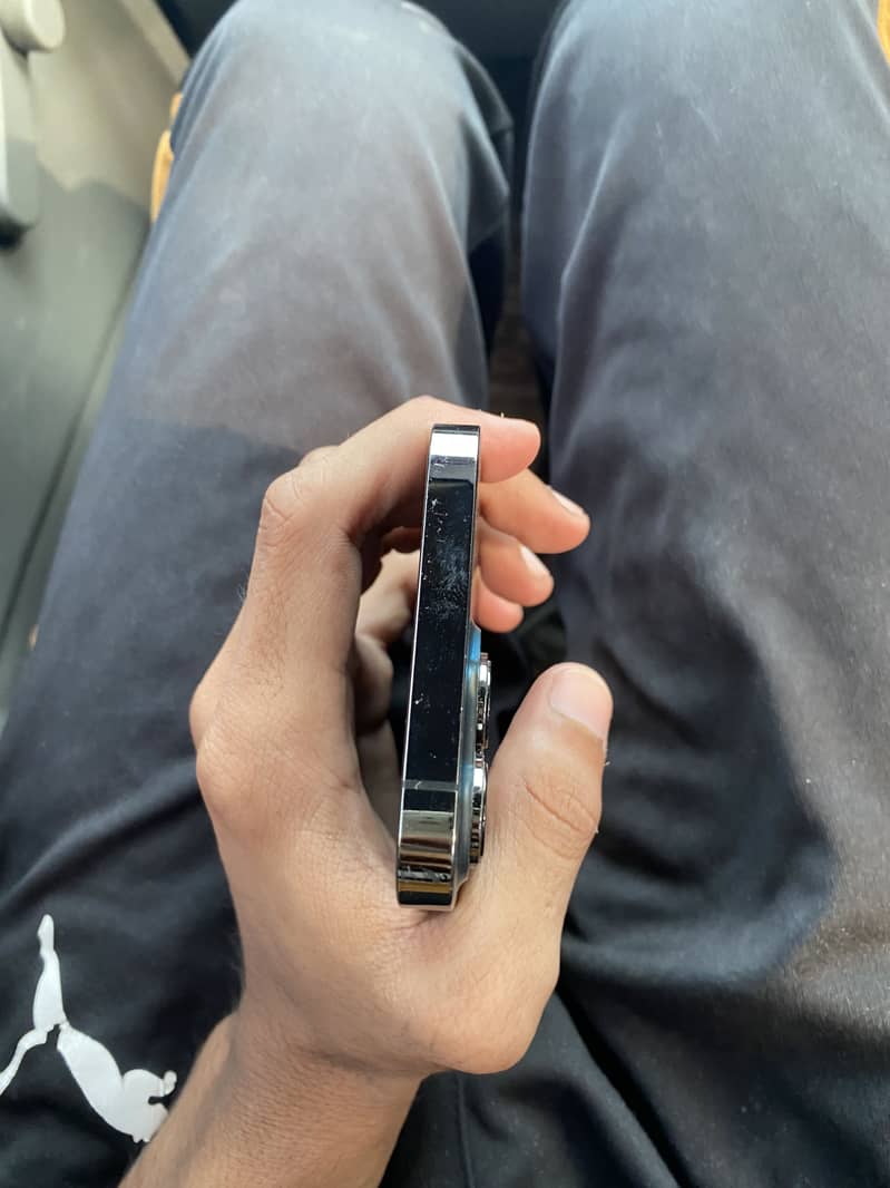 Apple iPhone 13 Pro 5