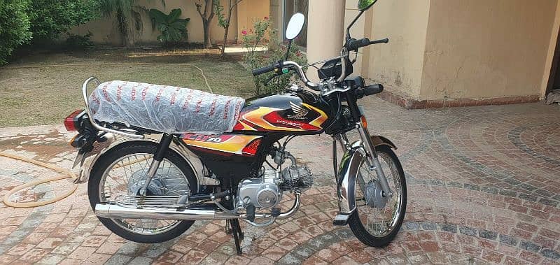 HondaCD70 3
