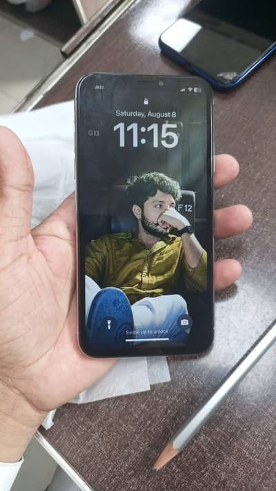 Apple iPhone X (64 Gb) exchange possible