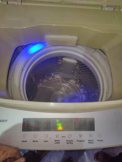 Dawlance Dawlance automatic washing machine 9kg 10 by 9 condition