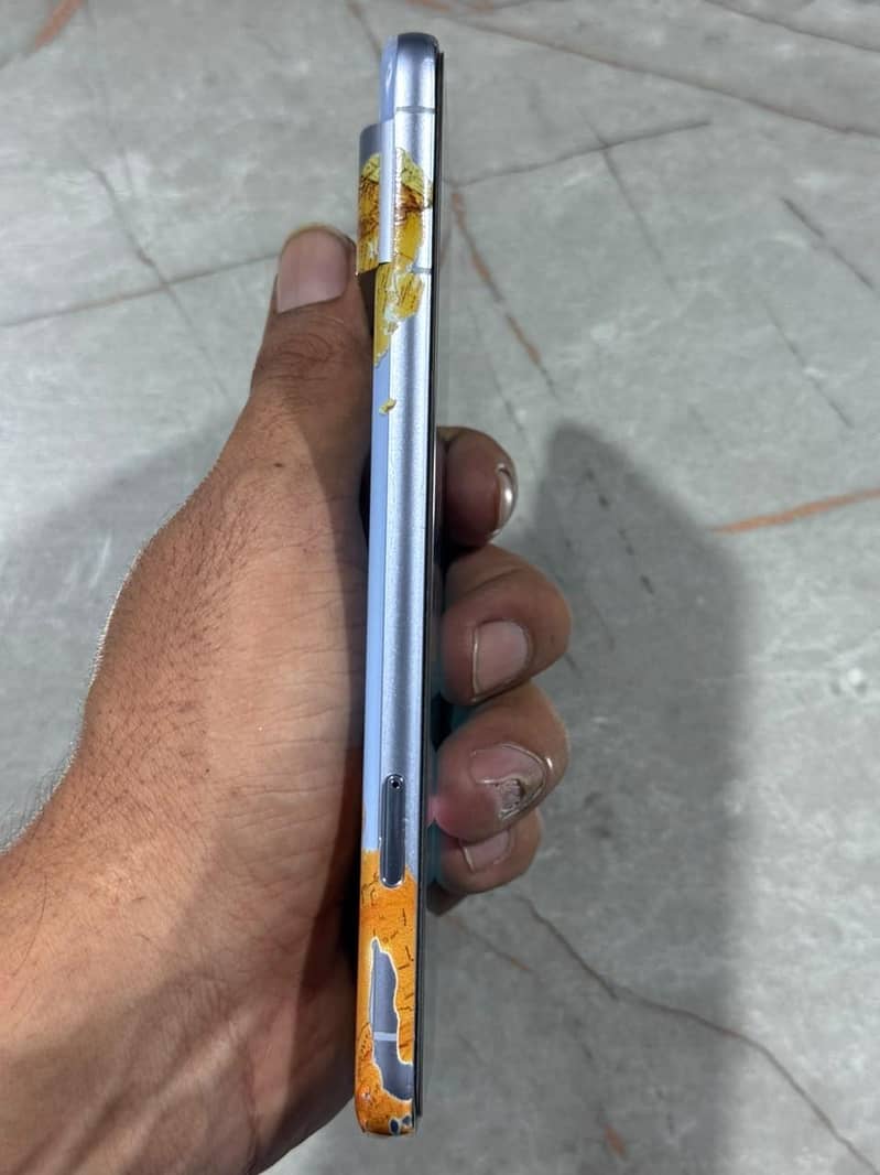 Google Pixel 8 Pro 4