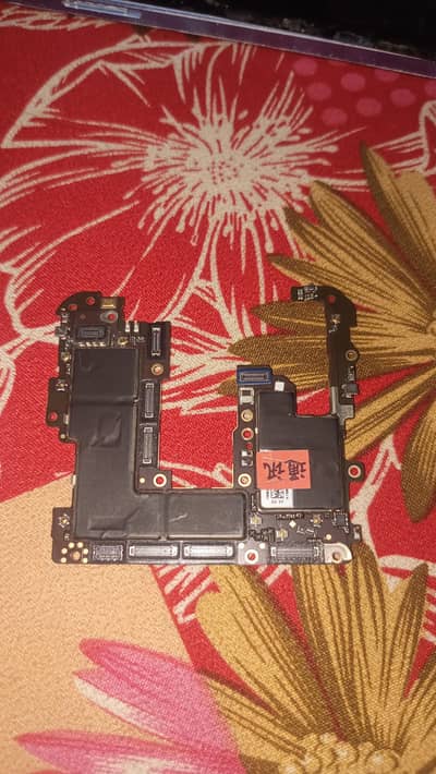 OnePlus 7pro McLaren board
