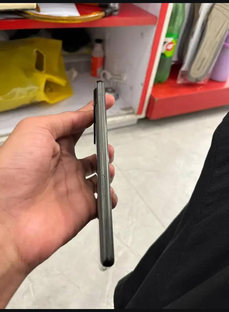 Google Pixel 6a 1