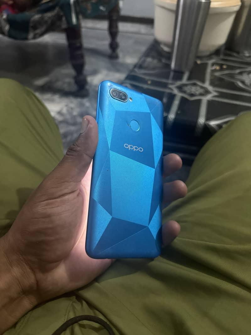 OPPO A12 0