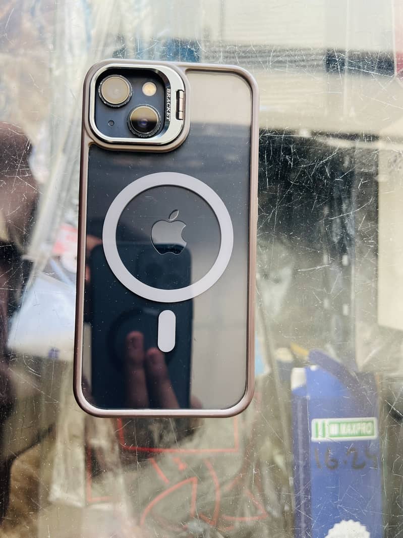 Apple iPhone 13 1