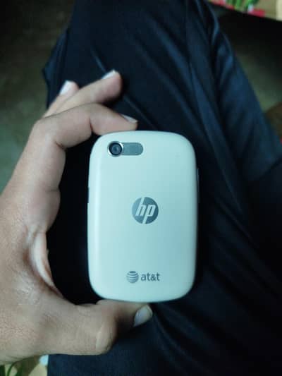 Vintage hp veer 4g (AT&T) Ultra-rare-collector's item/ pocket smart ph