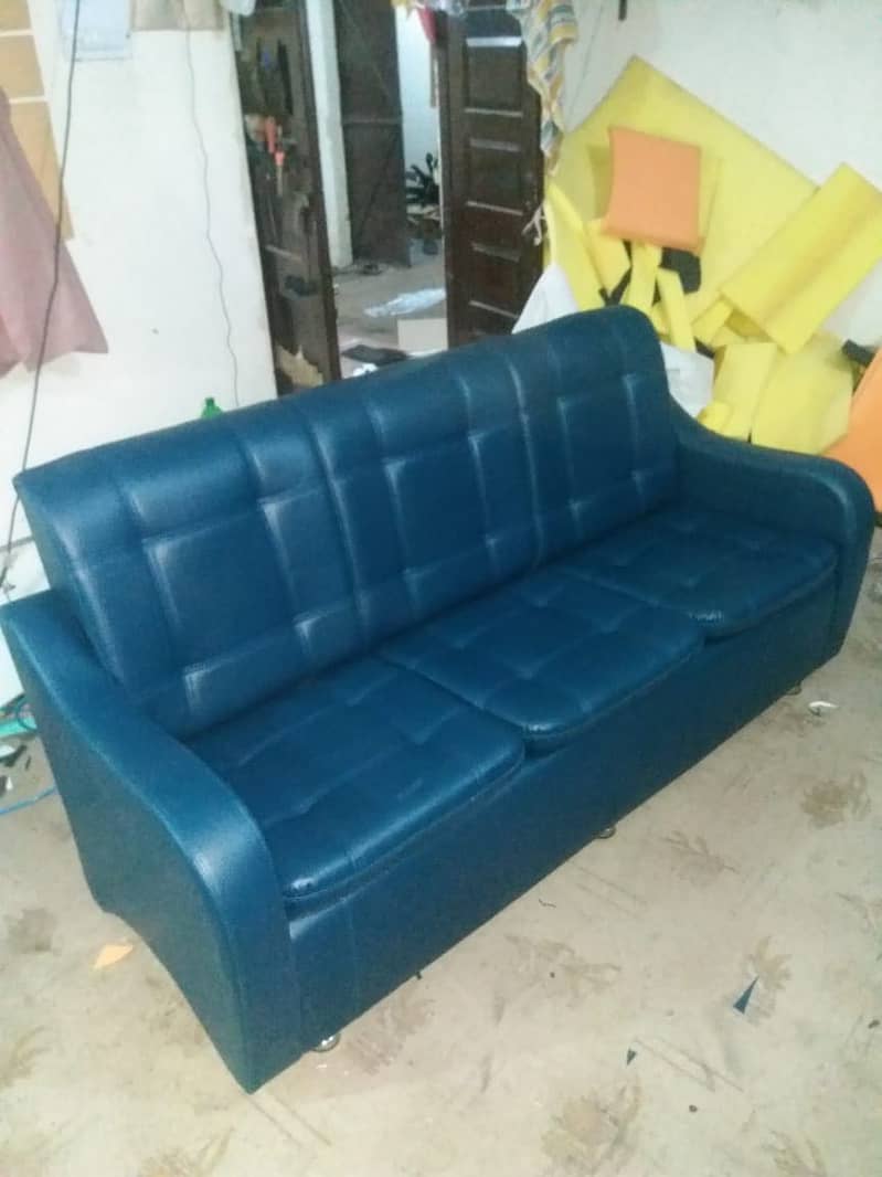 Office seats and sofas 0