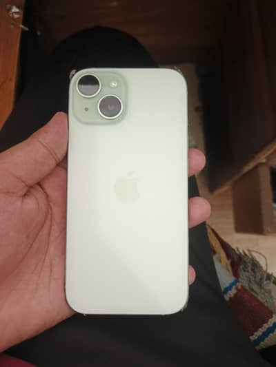 Apple iPhone 15