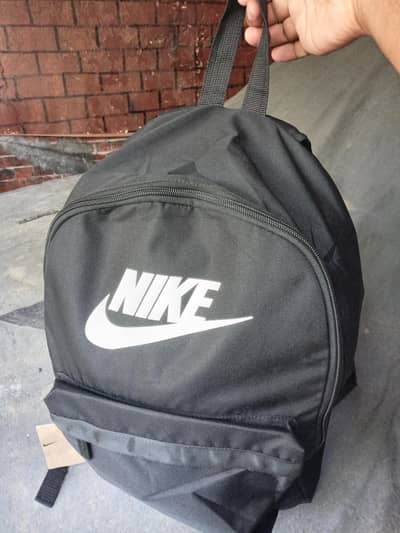 BNWT Original Nike Heritage Backpack (25L) - Black