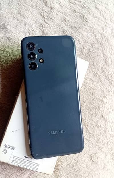 Samsung A13,4/64GB ,with box ,and fast charger