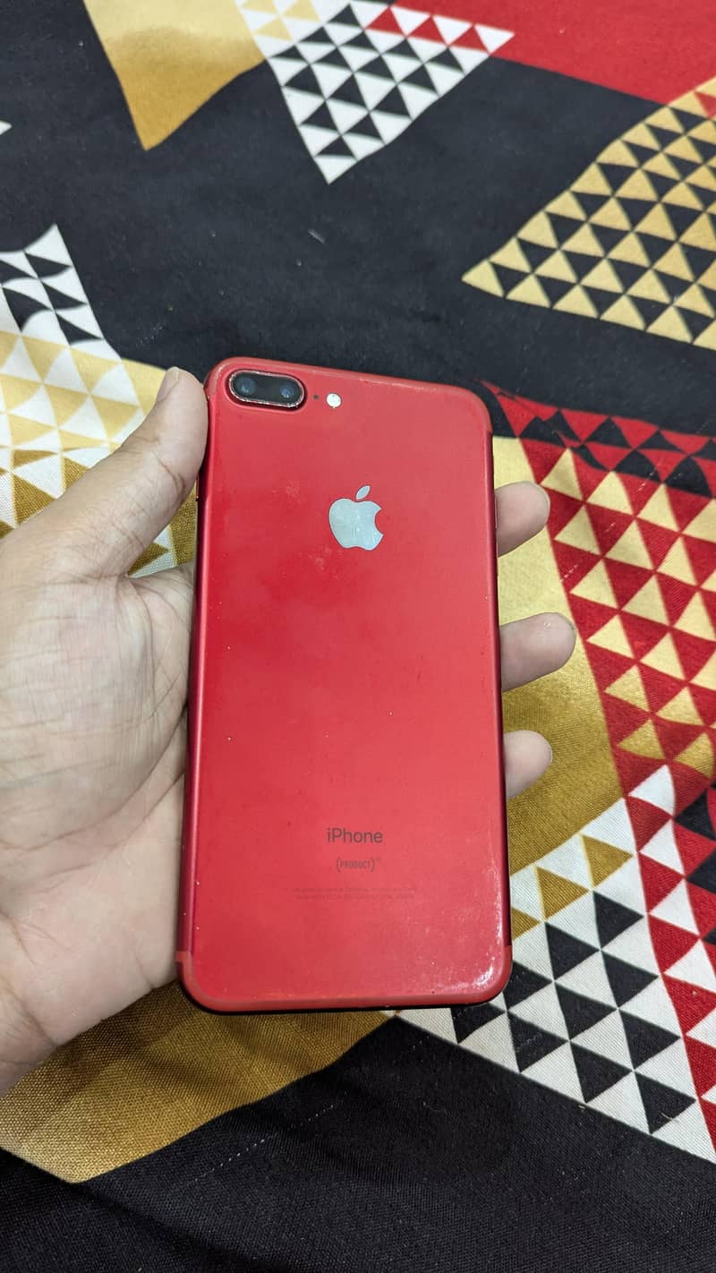 Apple iPhone 7 Plus 3