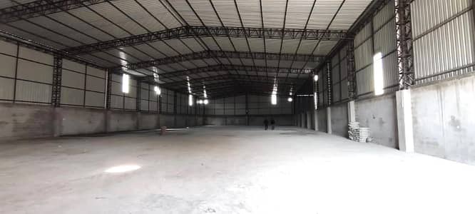 Humak Warehouse She'd Total Covered Area 31000 sq Two floor office block with 3 x washrooms Kitchen Covered Area 3250 sq ft Total 35,000 sq ft