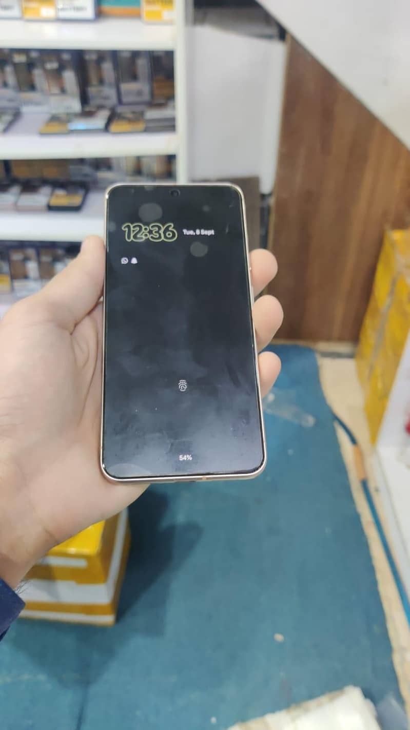 Google Pixel 8 0