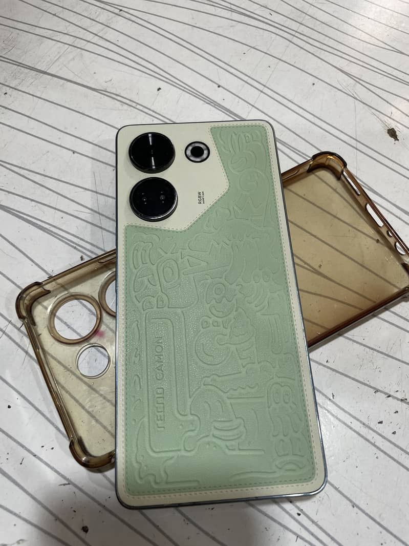 Tecno CAMON 20 9