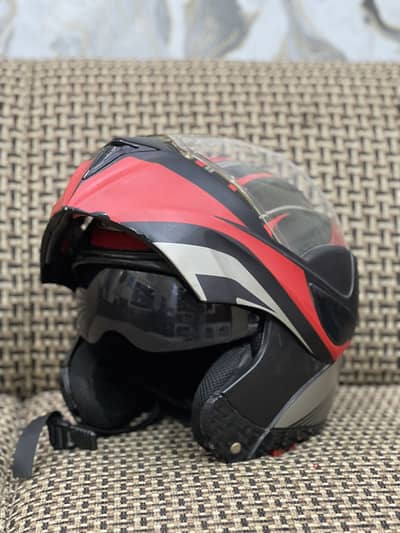 Zain Flip Helmet