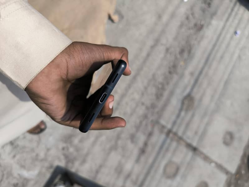 Google Pixel 6a 3