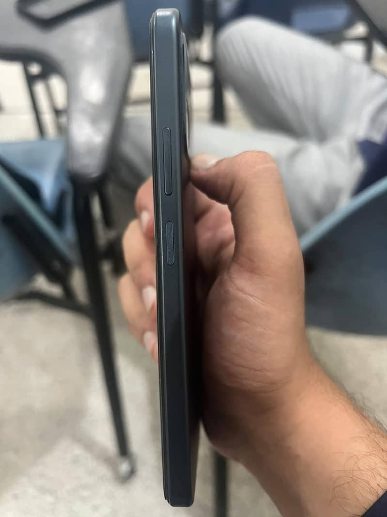 OPPO A6 4