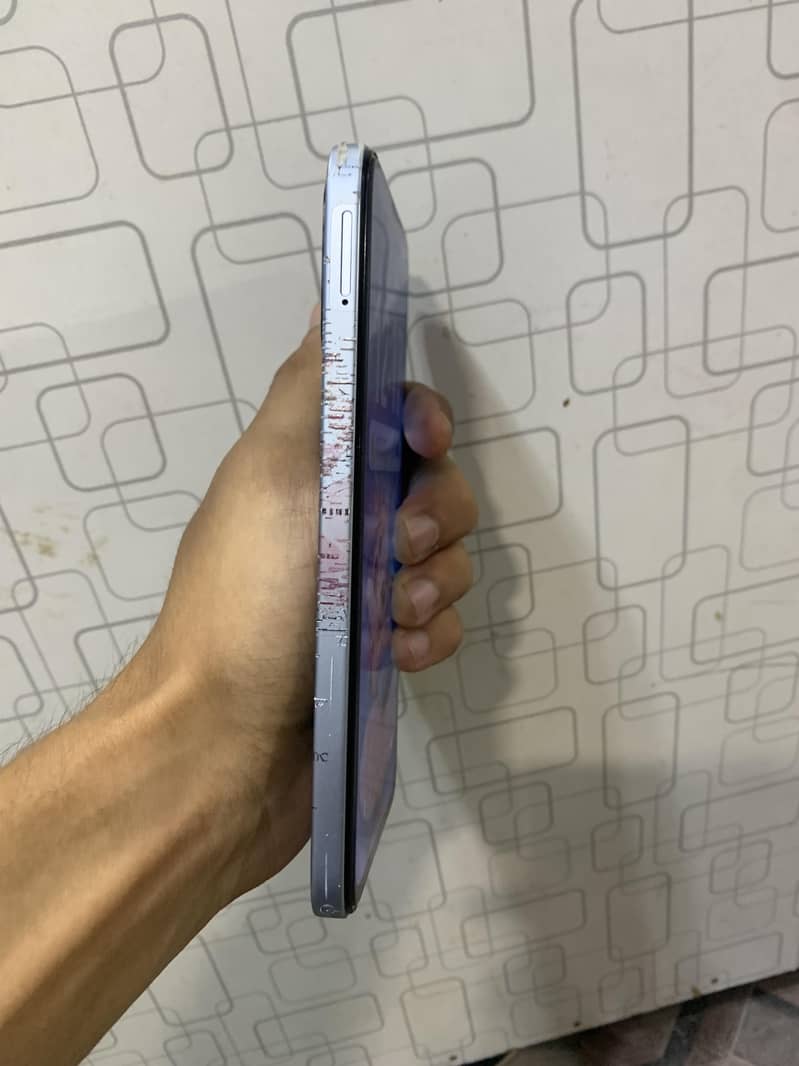 Tecno Spark 50 4