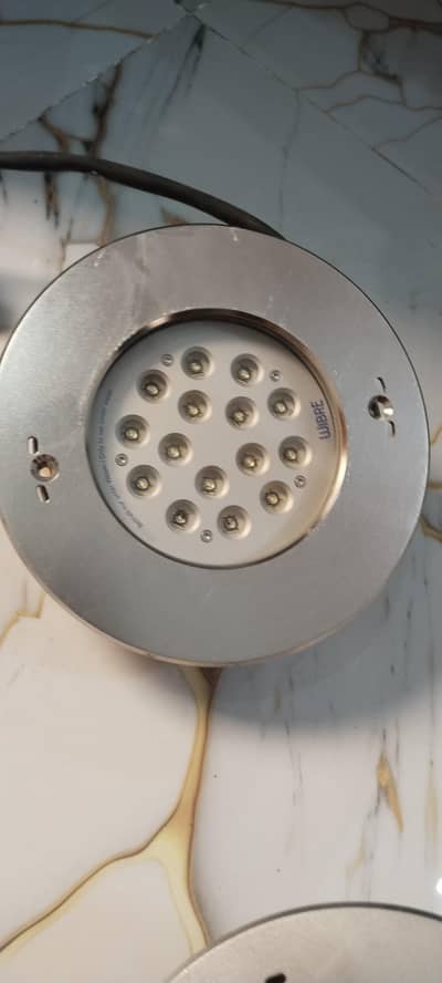 swimming pool light