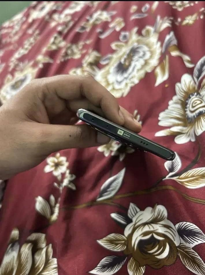 Infinix Zero 40 7