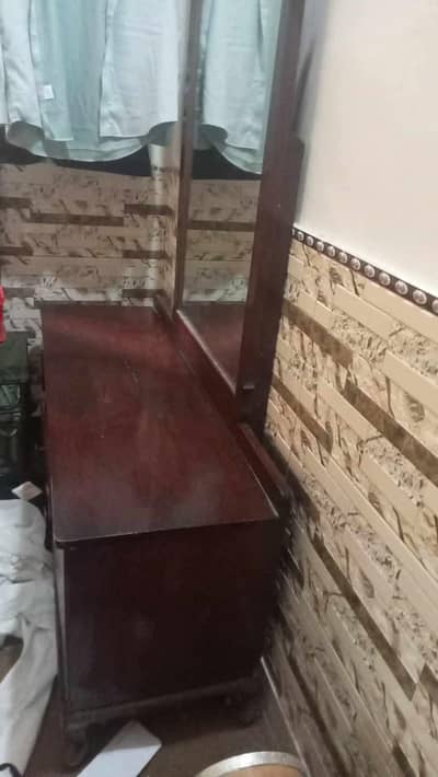 wooden Dressing table for sale