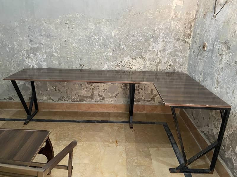 computer table 1