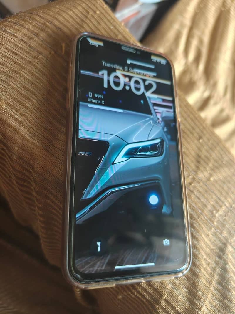 Apple iPhone X 0