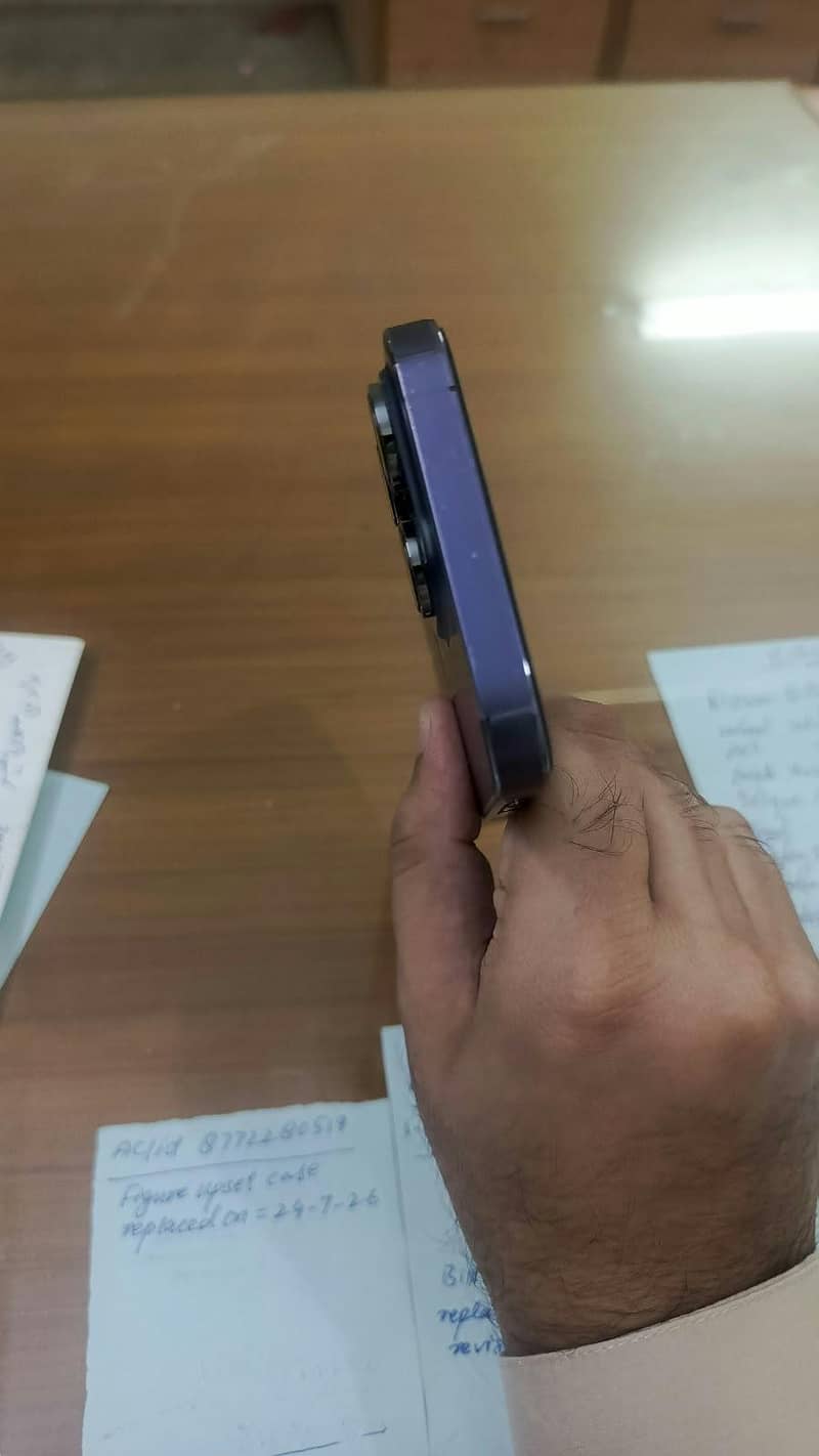 Apple iPhone 14 Pro 2