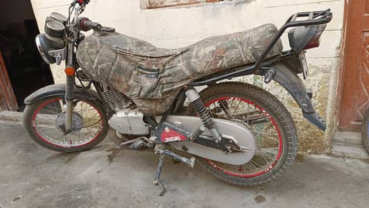 Gs 150 2014 model mint condition.