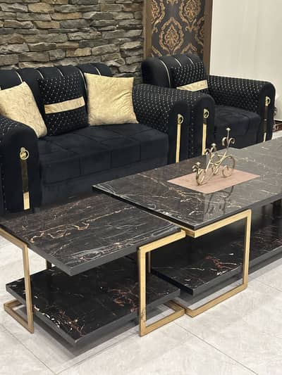 Luxury Clean Table