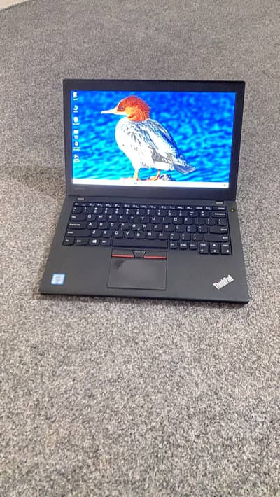 Lenovo slim laptop i5 6th gen 8gb 128gb fast SSD 4gb intel graphics
